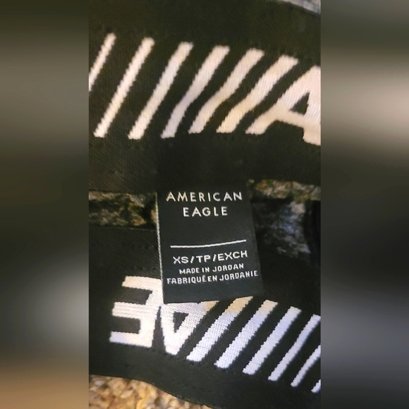 Men's American Eagle Joggers - Picture 3 of 4